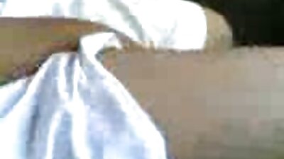 Latina slut хэрэгтэй хар шодой болгохын тулд өлөн пида аз жаргалтай