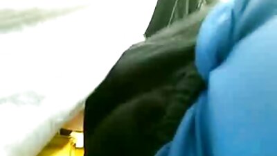 Тали Дова хэмээх үсэрхэг эрлэгтэй хөөрхөн охин том хар зулзага авдаг