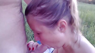 Гоёмсог загвар өмсөгч дүүжлэгдсэн гэрэл зурагчинтай гайхалтай секс хийдэг